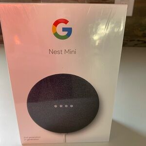 Google Smart Speaker in Charcoal
